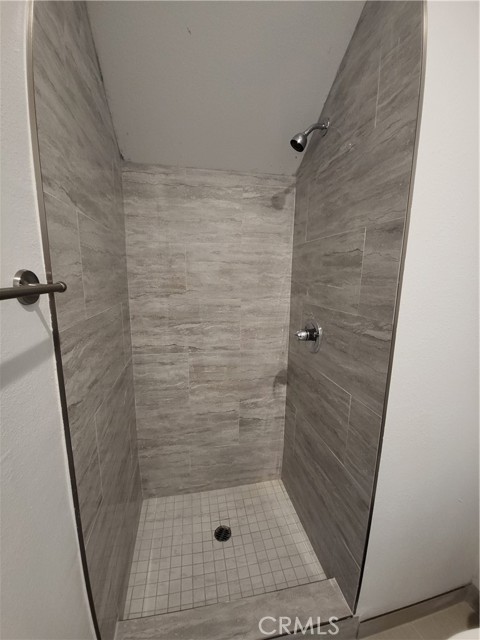 14614 Vanowen Street, Van Nuys CA: https://media.crmls.org/medias/3c868ceb-e608-4a36-a26a-dfadb2c2f485.jpg