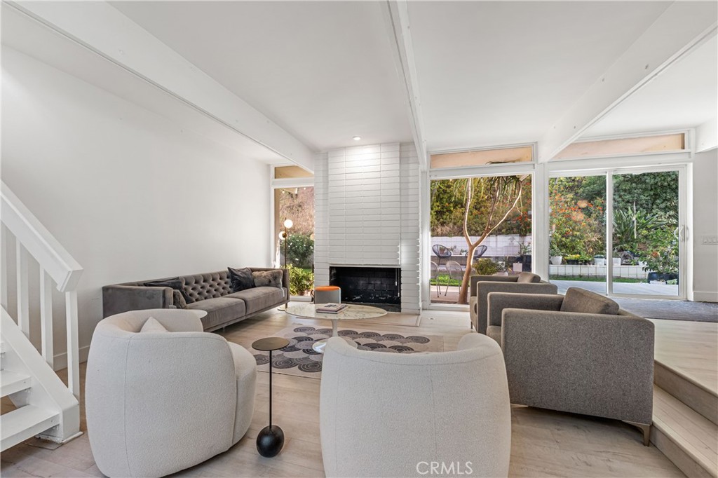 MLS #SR25226252 image #10