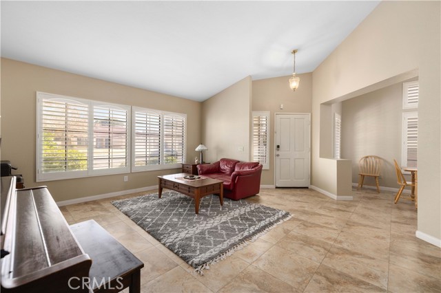 Detail Gallery Image 6 of 31 For 44239 Fenner, Lancaster,  CA 93536 - 3 Beds | 2 Baths