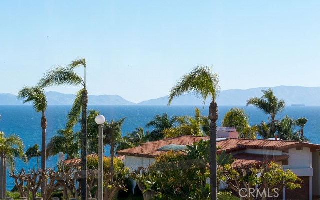 32700 Coastsite Drive, Rancho Palos Verdes, California 90275, 2 Bedrooms Bedrooms, ,1 BathroomBathrooms,Residential,Sold,Coastsite,SB17044013