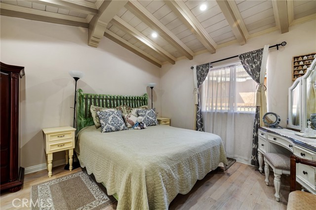 1729 W 51st Place, Los Angeles CA: https://media.crmls.org/medias/3c884364-2b25-4a5a-b7da-b60167f95107.jpg