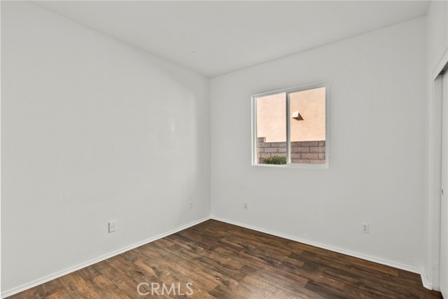 Detail Gallery Image 31 of 43 For 19914 via Joyce Dr, Saugus,  CA 91350 - 3 Beds | 2 Baths