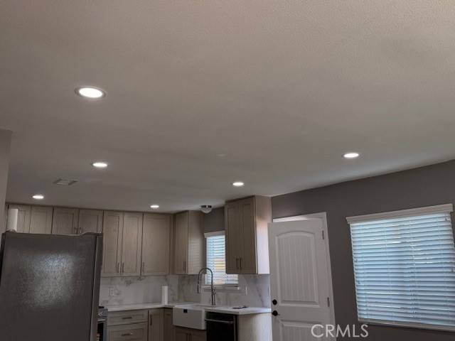 Detail Gallery Image 10 of 30 For 18255 Brightman, Lake Elsinore,  CA 92530 - 2 Beds | 1 Baths