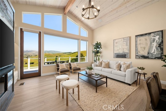 Detail Gallery Image 8 of 65 For 2786 Eton Road, Cambria,  CA 93428 - 3 Beds | 3 Baths