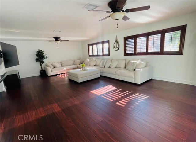 19374 Alcona Street, Rowland Heights CA: https://media.crmls.org/medias/3c8b5b24-934c-4615-9254-f9d3a6005c75.jpg