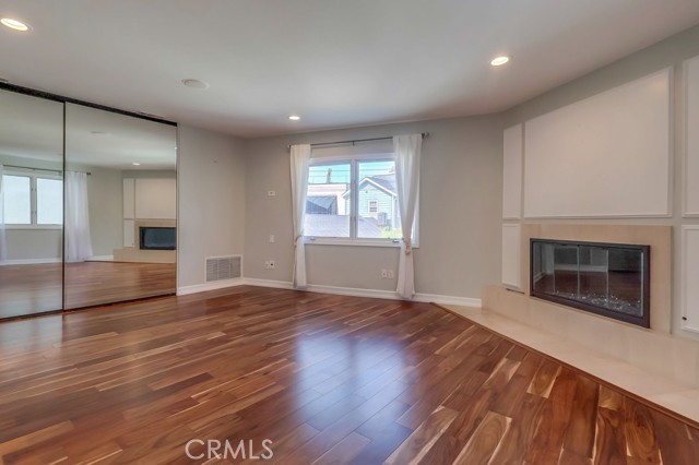 6063 Lido Lane, Long Beach CA: https://media.crmls.org/medias/3c8b99d8-0cba-44a5-8027-be50c28e29ed.jpg