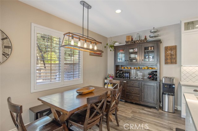 Detail Gallery Image 15 of 45 For 24137 Tango Dr, Valencia,  CA 91354 - 4 Beds | 3 Baths