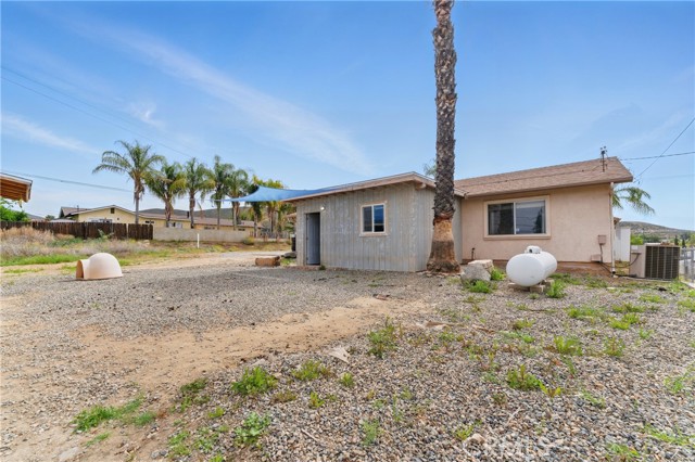 28755 Avenida Estrella, Menifee CA: https://media.crmls.org/medias/3c8d6a5d-2326-4642-9369-f31e2b1ab5f0.jpg