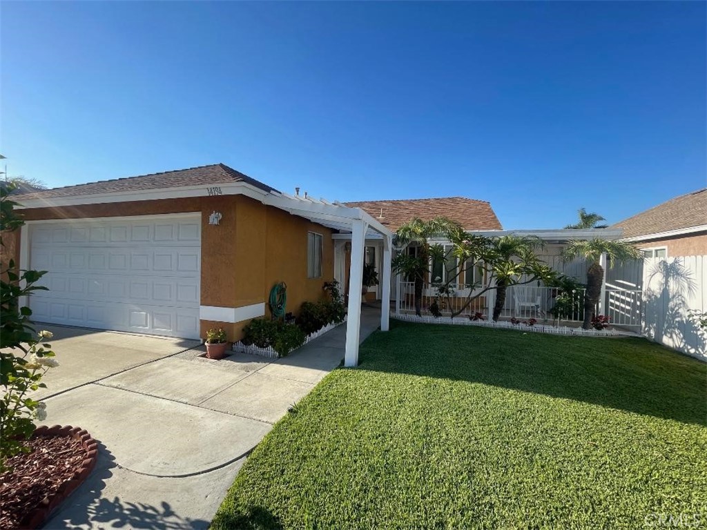 14194 Old Field Avenue