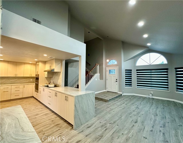 Detail Gallery Image 6 of 19 For 26182 Vintage Woods, Lake Forest,  CA 92630 - 4 Beds | 3 Baths