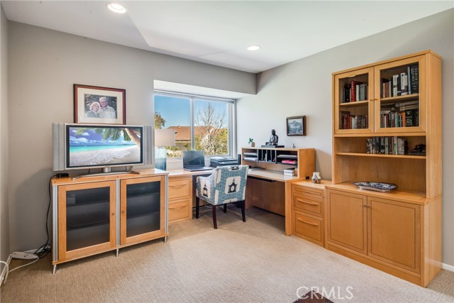 37 Aspen Way, Rolling Hills Estates, California 90274, 2 Bedrooms Bedrooms, ,2 BathroomsBathrooms,Residential,Sold,Aspen,PV23025170