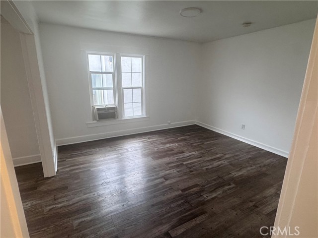 Detail Gallery Image 14 of 20 For 1261 S Plymouth Blvd, Los Angeles,  CA 90019 - 3 Beds | 1 Baths