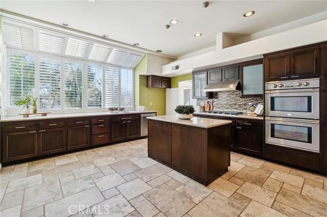 Detail Gallery Image 19 of 63 For 25528 Paine Cir, Stevenson Ranch,  CA 91381 - 4 Beds | 3 Baths