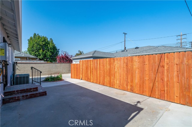 Detail Gallery Image 23 of 56 For 4622 Dunrobin Ave, Lakewood,  CA 90713 - – Beds | – Baths