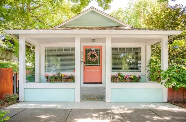 479 E 9th Street, Chico CA: https://media.crmls.org/medias/3c9273cc-5f70-448c-b819-ff29c242e902.jpg