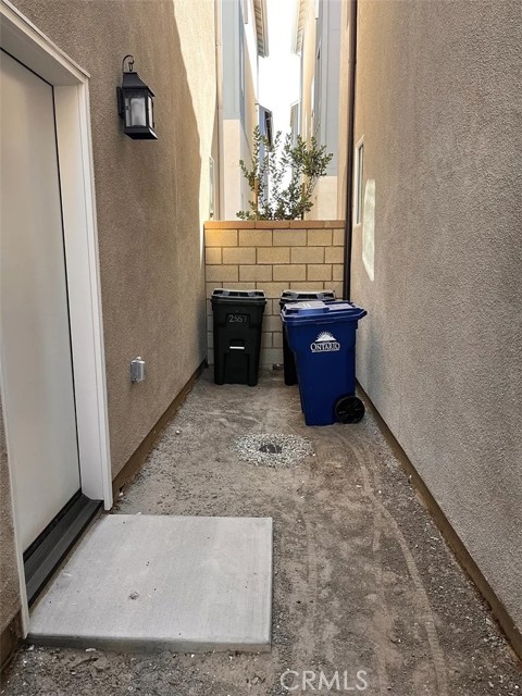 Detail Gallery Image 17 of 27 For 2557 E Lincoln Paseo, Ontario,  CA 91762 - 4 Beds | 4 Baths