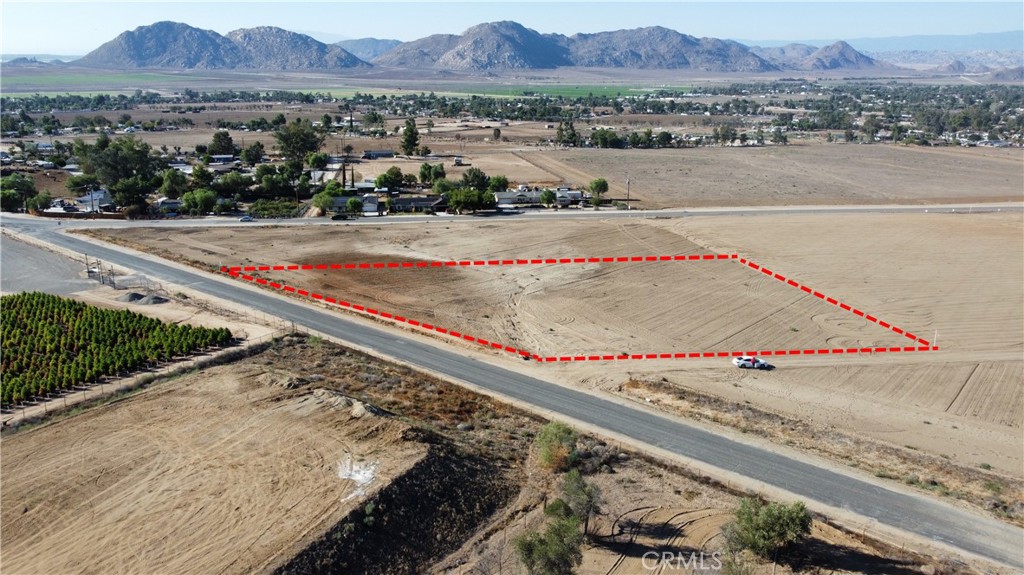 6 Corso Alto Avenue, Nuevo, CA 92567