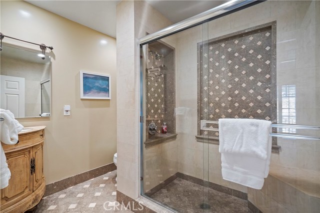 22550 Flamingo Street, Woodland Hills CA: https://media.crmls.org/medias/3c93acb9-80f3-4ab4-8d38-1c7e183e5135.jpg