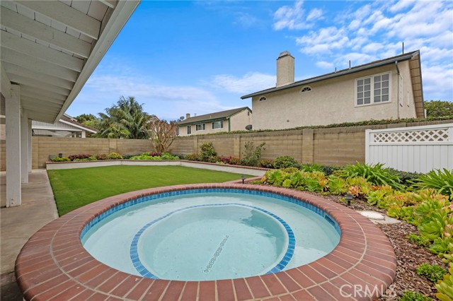 Detail Gallery Image 5 of 44 For 2342 Caper Tree Drive, Tustin,  CA 92780 - 4 Beds | 3 Baths