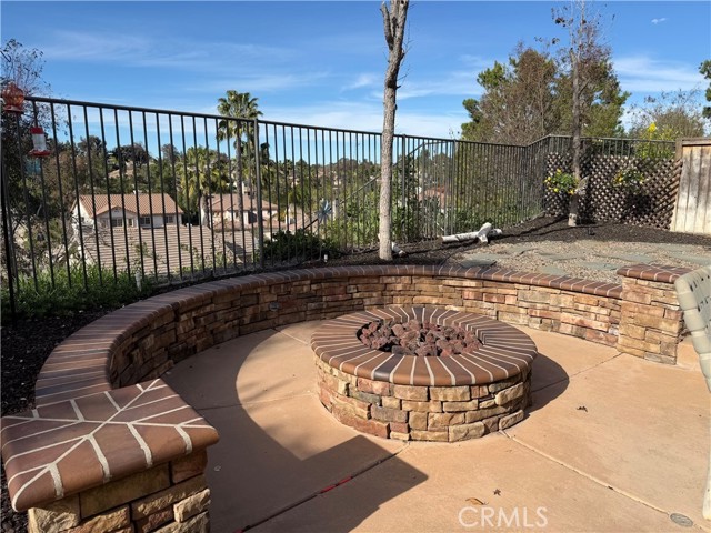 Detail Gallery Image 24 of 31 For 30816 Point Woods Ct, Temecula,  CA 92591 - 4 Beds | 2/1 Baths