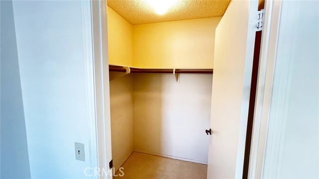 Detail Gallery Image 22 of 39 For 19564 Eagle Ridge, Porter Ranch,  CA 91326 - 3 Beds | 2/1 Baths