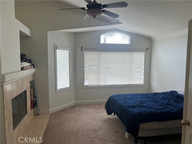 13564 Esprit Avenue, San Diego CA: https://media.crmls.org/medias/3c96169a-9089-4431-a78b-c01885acc869.jpg