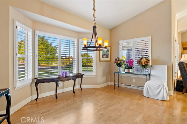 5570 Rancho La Loma Linda Drive, Paso Robles CA: https://media.crmls.org/medias/3c96de3d-fe62-4777-8c9e-dac722e828e0.jpg