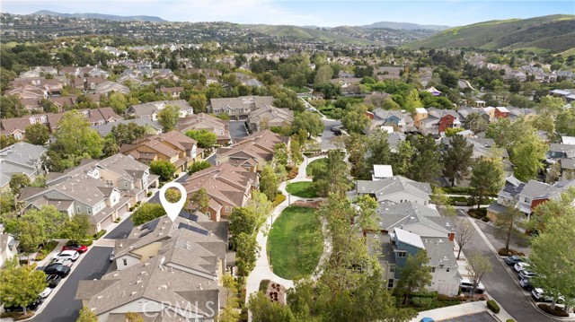 5 Orange Blossom Circle, Mission Viejo CA: https://media.crmls.org/medias/3c9818be-a9a5-4c23-b14a-87c404fa751d.jpg