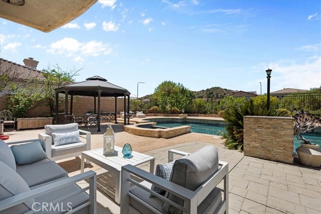 20342 Via Cellini, Porter Ranch CA: https://media.crmls.org/medias/3c98453e-aa88-429f-881a-9b4bd6ce25a6.jpg