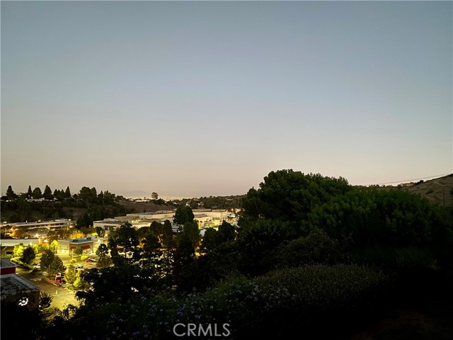33 Oaktree Lane, Rolling Hills Estates, California 90274, 2 Bedrooms Bedrooms, ,3 BathroomsBathrooms,Residential,Sold,Oaktree,OC22217896
