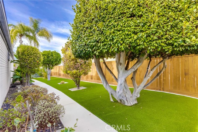 Detail Gallery Image 25 of 25 For 24 Aspen Creek Ln, Laguna Hills,  CA 92653 - 3 Beds | 2 Baths