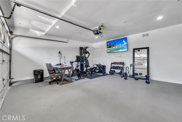 Image 27 of 35 For 6437 Calle Del Norte