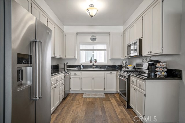 118 Prospect Avenue, Redondo Beach, California 90277, 4 Bedrooms Bedrooms, ,3 BathroomsBathrooms,Residential,Sold,Prospect,PV18117287