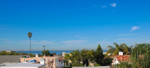 215 Irena Avenue, Redondo Beach, California 90277, 4 Bedrooms Bedrooms, ,3 BathroomsBathrooms,Residential,Sold,Irena,S11023009
