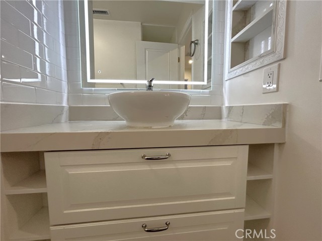 Detail Gallery Image 20 of 21 For 3719 Oak Creek, Ontario,  CA 91761 - 2 Beds | 2 Baths