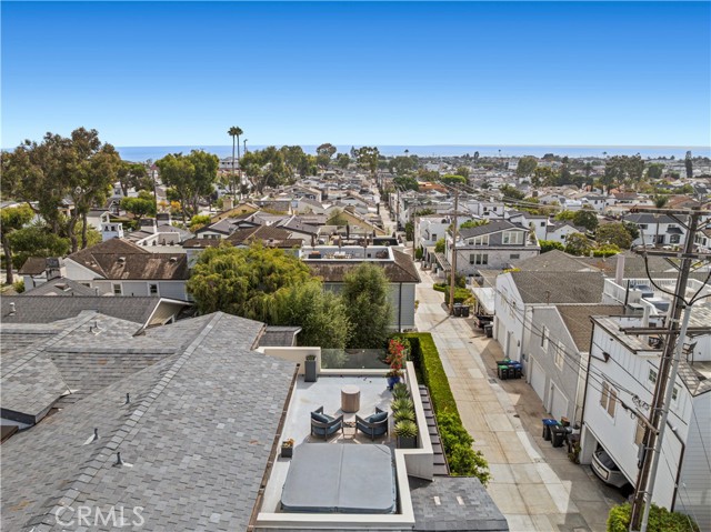 3731 5th Avenue, Corona del Mar CA: https://media.crmls.org/medias/3ca01560-278d-42df-b9e2-305a2b305d64.jpg