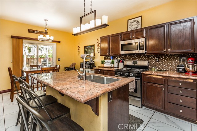 Image 7 of 24 For 3520 Murray Hill Way