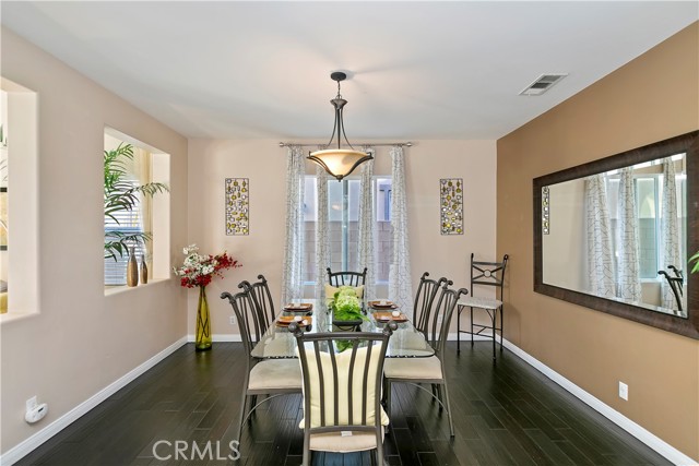13744 Star Ruby Avenue, Eastvale CA: https://media.crmls.org/medias/3ca20833-02a1-4978-832d-3afc641dbedf.jpg
