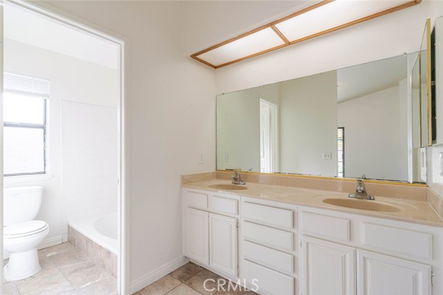 Detail Gallery Image 23 of 36 For 4906 Pacifica Ave, Palmdale,  CA 93552 - 4 Beds | 2 Baths