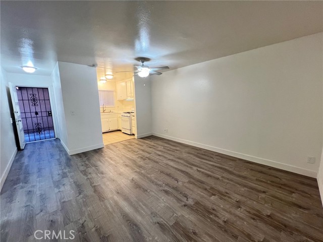 Detail Gallery Image 30 of 47 For 2153 W Brownwood, Anaheim,  CA 92801 - – Beds | – Baths