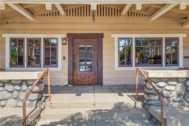 Detail Gallery Image 3 of 46 For 948 Cedar Ave, Long Beach,  CA 90813 - 2 Beds | 1 Baths
