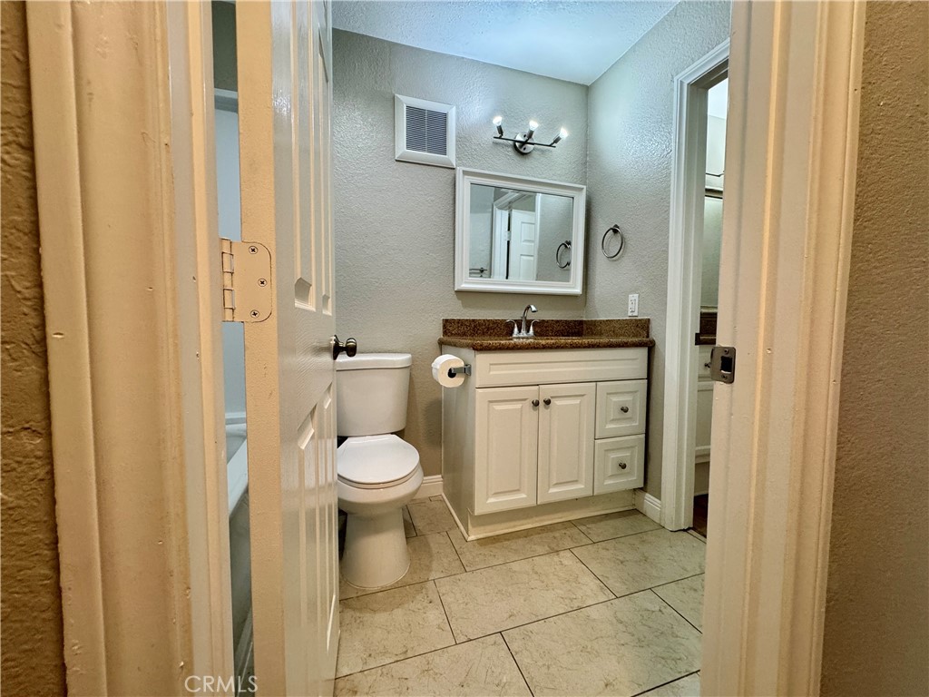 432 Edgehill - photo 20