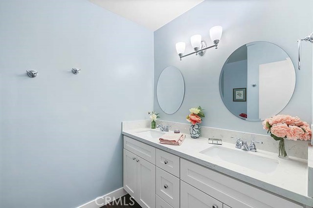 Detail Gallery Image 17 of 41 For 1349 Shadow Ln #118,  Fullerton,  CA 92831 - 2 Beds | 2 Baths