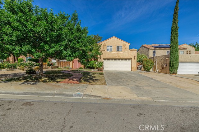 36849 James Place, Palmdale CA: https://media.crmls.org/medias/3ca76eb1-1baf-48f4-b044-dd4710dd51a7.jpg