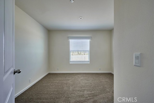 Detail Gallery Image 19 of 38 For 1720 Arcadia Rd, Pinon Hills,  CA 92371 - 3 Beds | 2 Baths