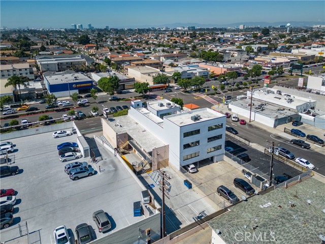 13420 Hawthorne Boulevard, Hawthorne, California 90250, ,Commercial Lease,For Rent,13420 Hawthorne Boulevard,CRPV23171391