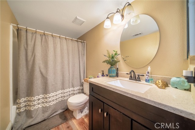 Detail Gallery Image 12 of 30 For 698 Azure #6,  Corona,  CA 92879 - 2 Beds | 2 Baths