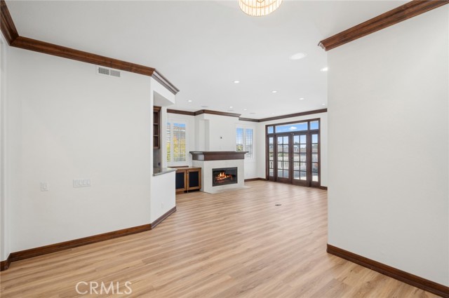 3611 Daffodil Avenue, Corona del Mar CA: https://media.crmls.org/medias/3ca9df38-f76b-4242-b0b0-d97a08f79a83.jpg