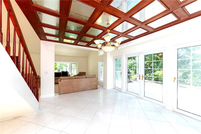 3025 E Hillside Drive, West Covina CA: https://media.crmls.org/medias/3caa2f99-736b-4cbb-ba1d-28cd65dfa6f8.jpg