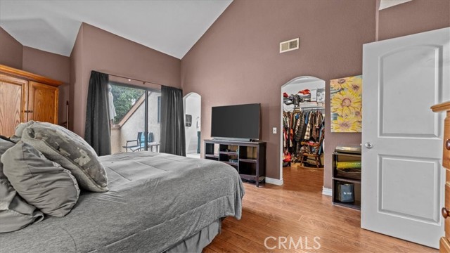 Detail Gallery Image 16 of 37 For 215 E Chestnut Ave #D,  Monrovia,  CA 91016 - 3 Beds | 3 Baths